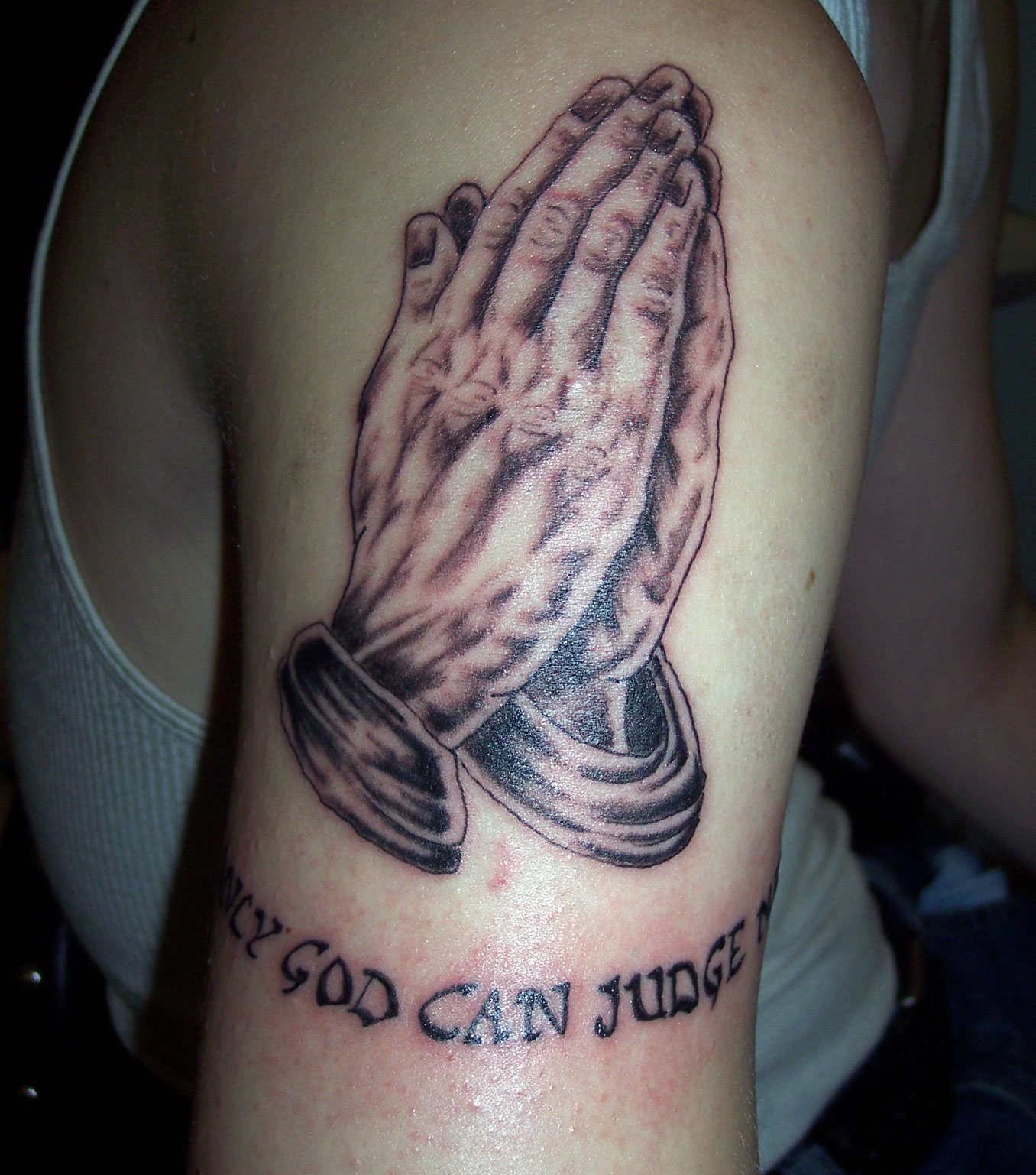 prayinghands1.jpg